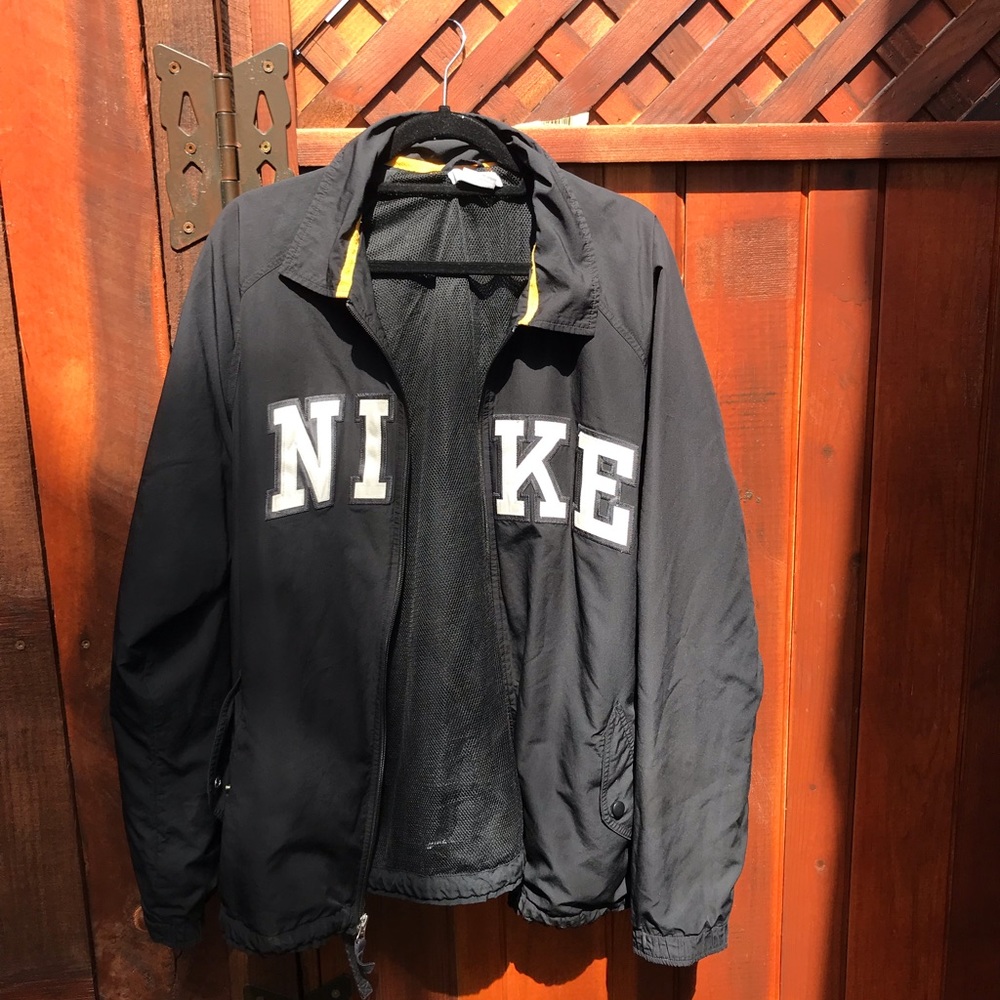 vintage nike windbreaker